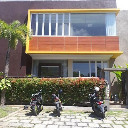 Brielle Guest House Jimbaran Εξωτερικό φωτογραφία